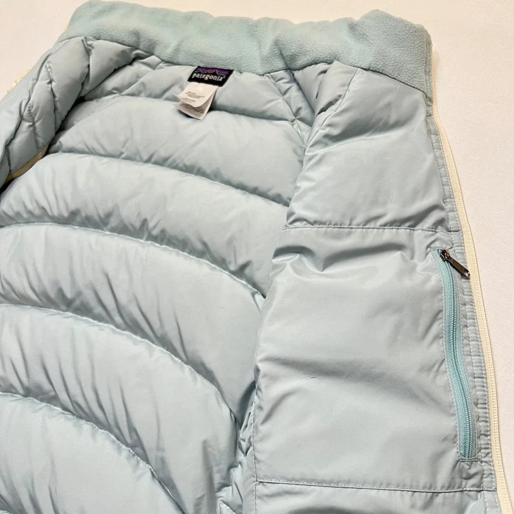 Patagonia Cream Aqua Outdoors Hiking Gorpcore Goose Down Puffer Vest Size L